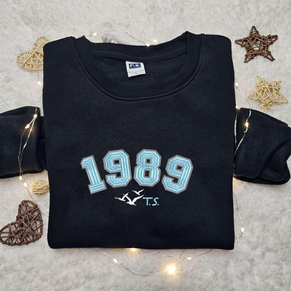 1989 Taylors Version Embroidered Shirt Celebrity Embroidered Hoodie Best Gift For Fans