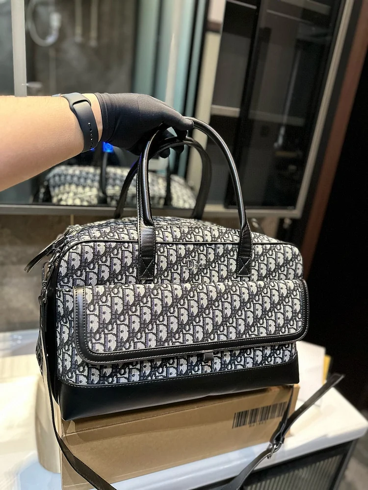 D new arrival pet bag size: 39*20*32 cm