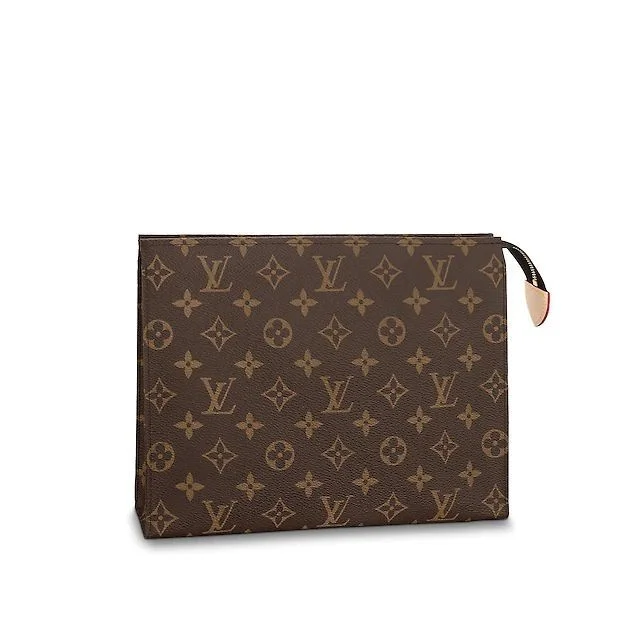 L M47542 Toiletry Pouch 26