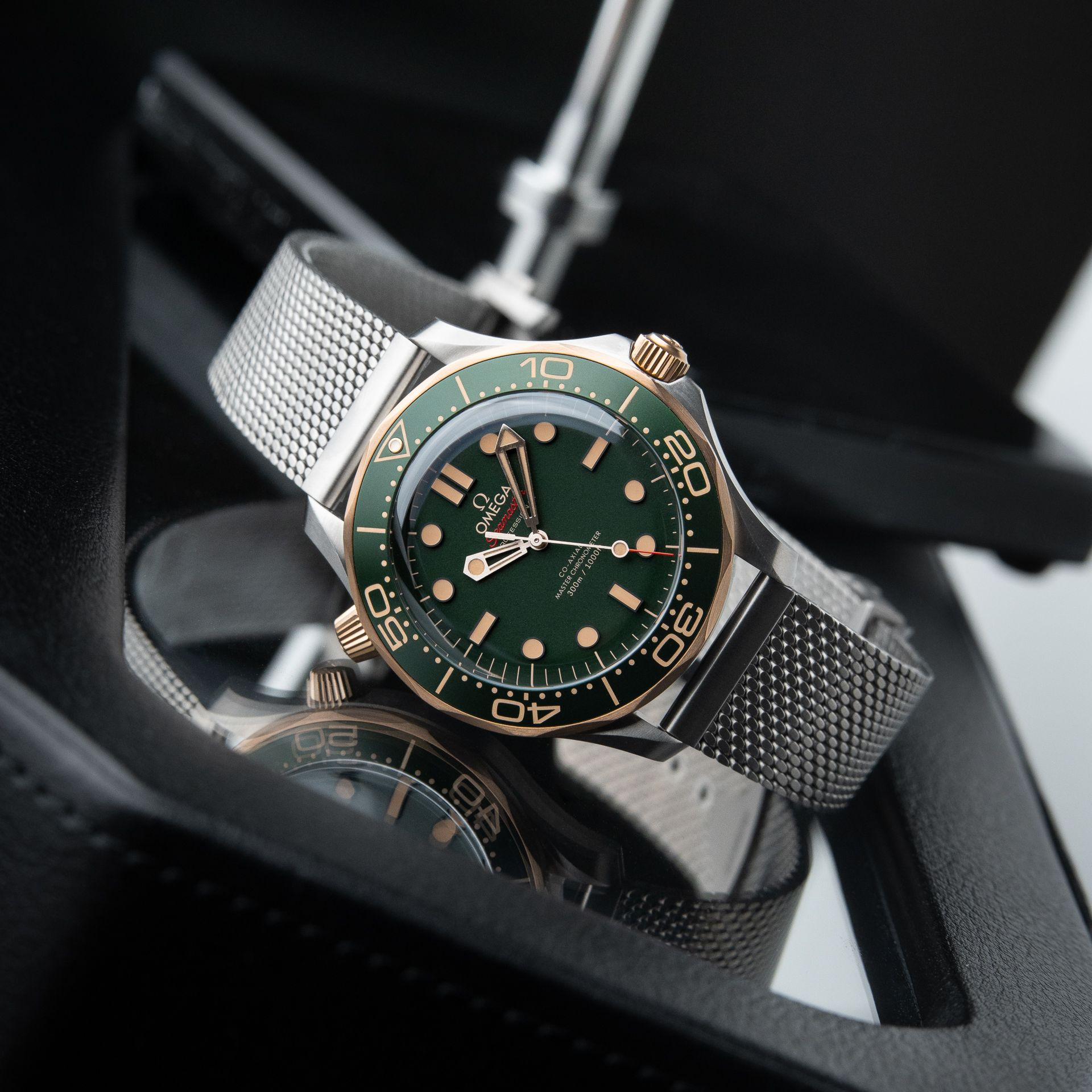 OMEGA Seamaster Diver 300M 210.90.42.20.10.001