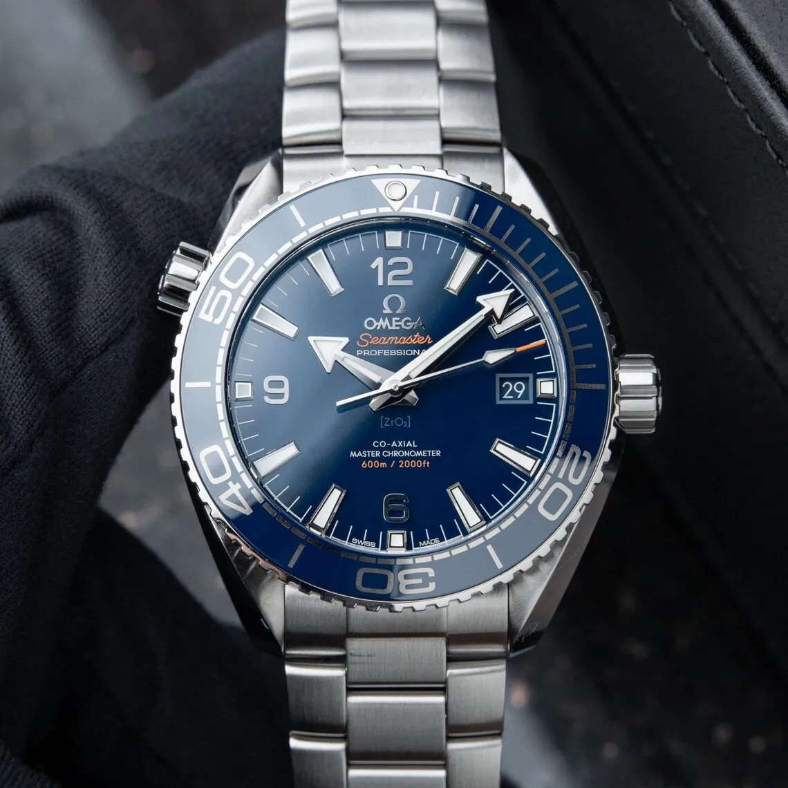 Omega Seamaster Planet Ocean 600M Diver Ref. 215.30.44.21.03.001 Watch – Free Shipping | Minimalist & Luxury Design | Perfect Gift for Him
