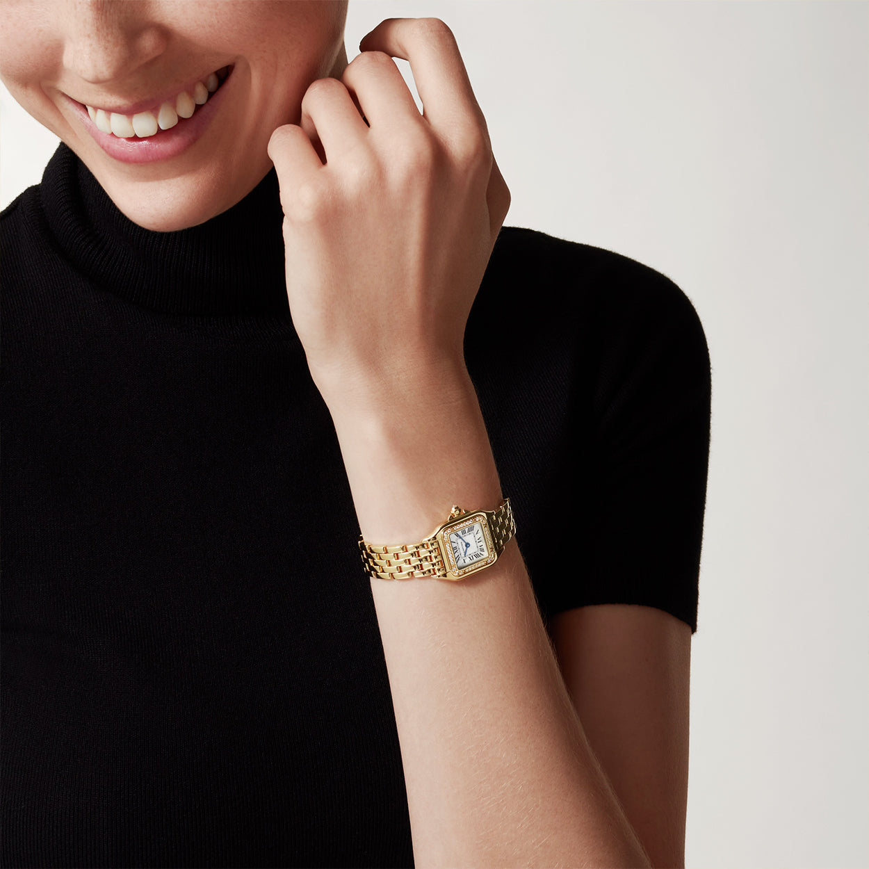 Alternative view of PanthÃ¨re de Cartier Small 18ct Yellow Gold Diamond Set Watch